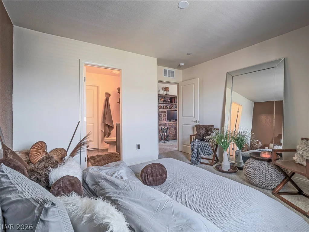 7002 Midnight Bronze, North Las Vegas, NV 89086