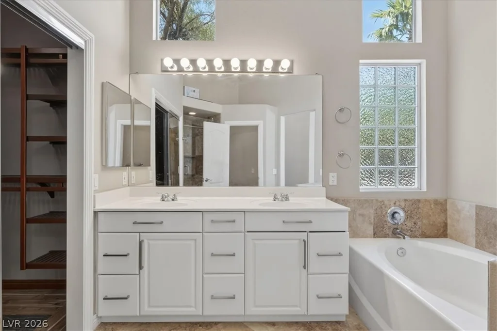 10644 Brianhurst, Las Vegas, NV 89144
