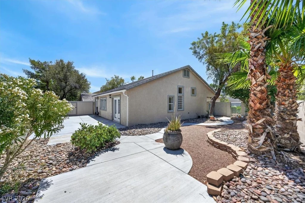 10644 Brianhurst, Las Vegas, NV 89144