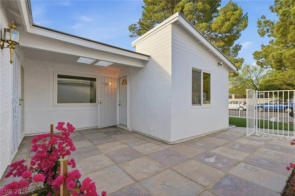 1859 Priscilla, Las Vegas, NV 89156
