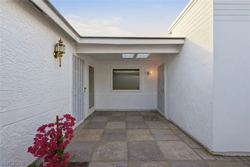 1859 Priscilla, Las Vegas, NV 89156
