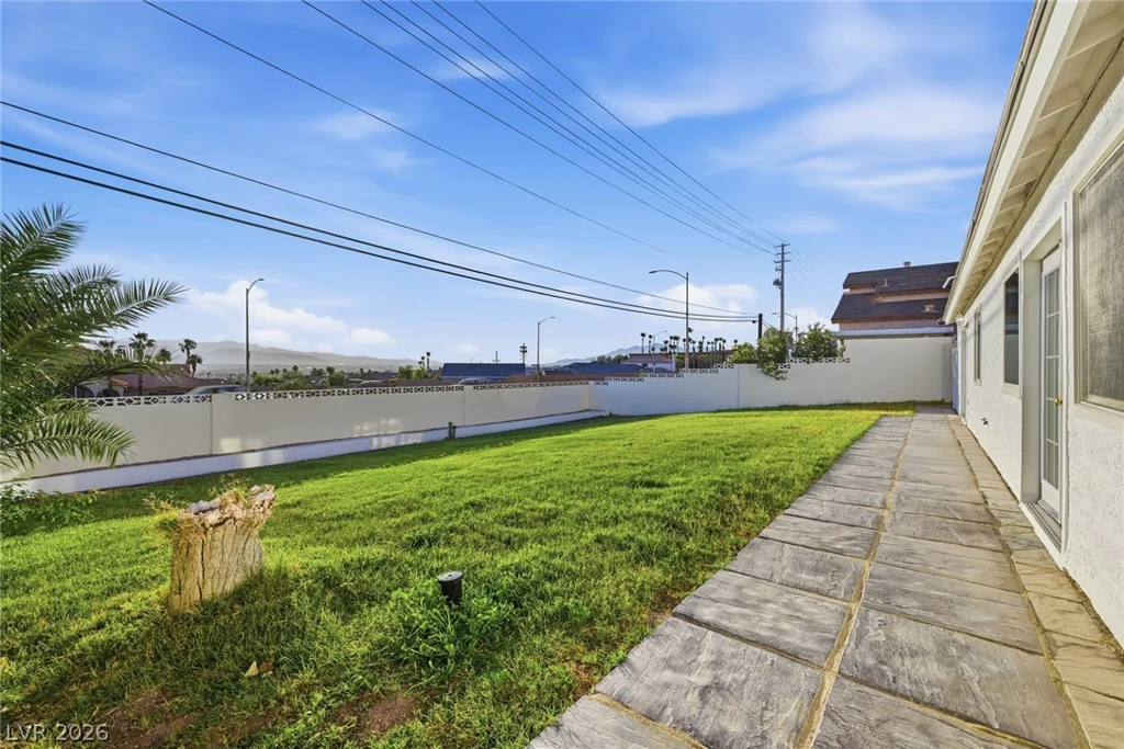 1859 Priscilla, Las Vegas, NV 89156
