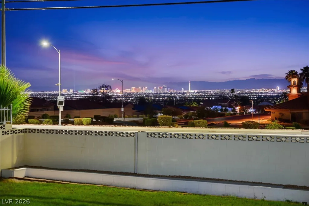 1859 Priscilla, Las Vegas, NV 89156