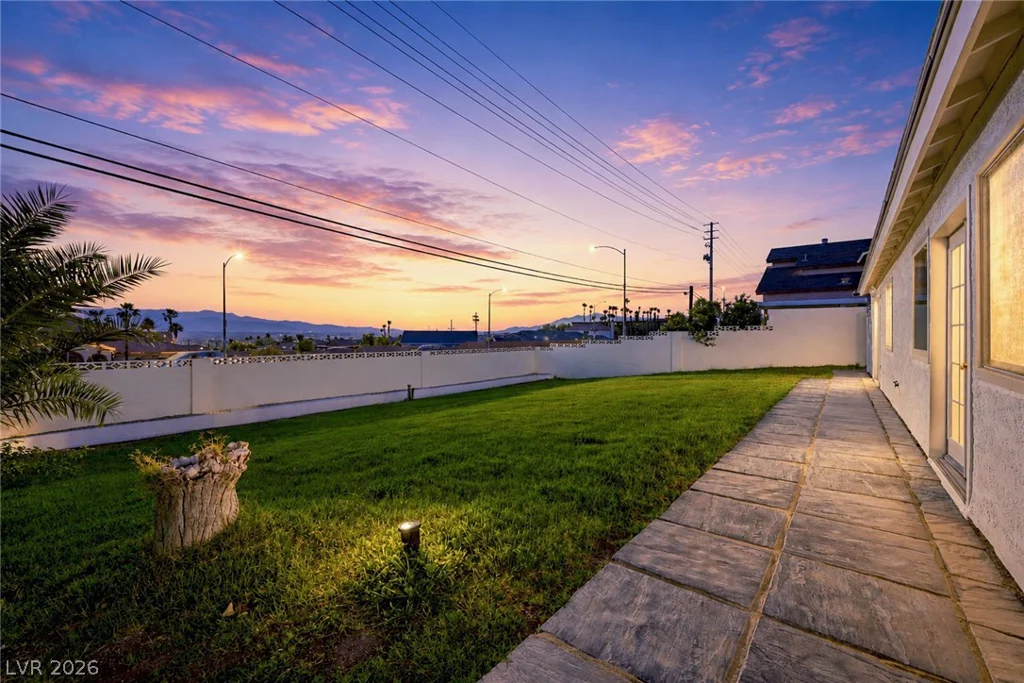 1859 Priscilla, Las Vegas, NV 89156