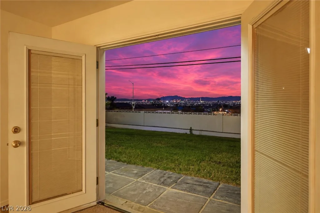 1859 Priscilla, Las Vegas, NV 89156