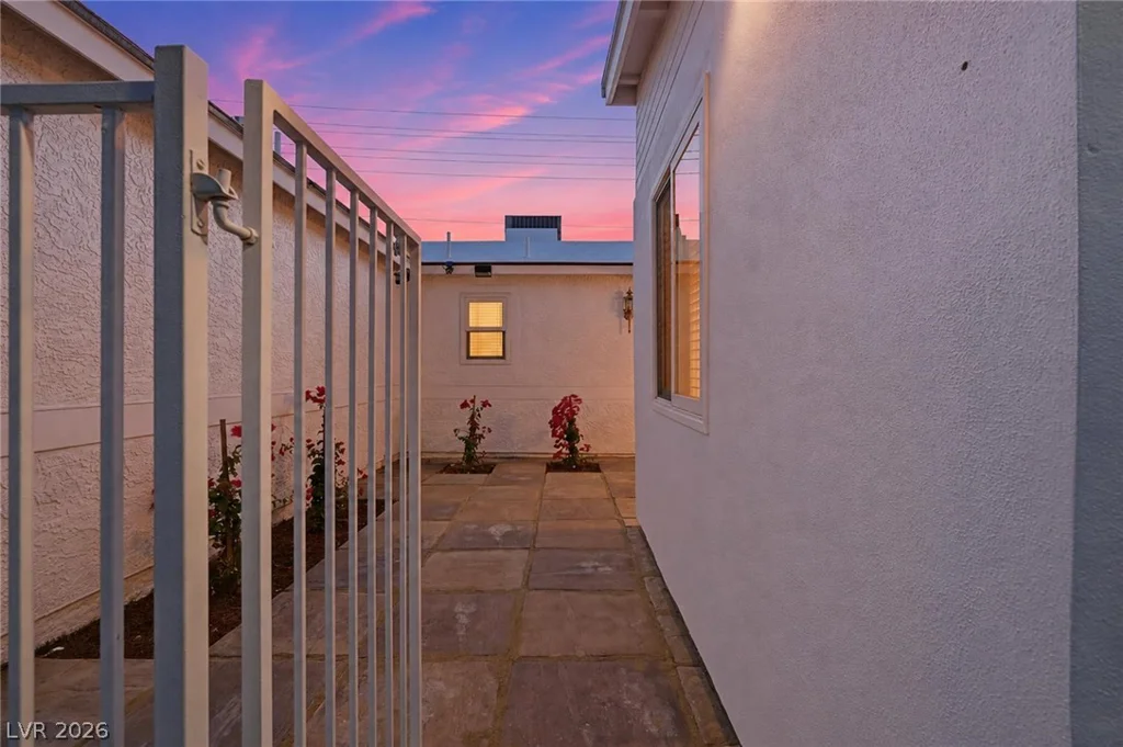 1859 Priscilla, Las Vegas, NV 89156