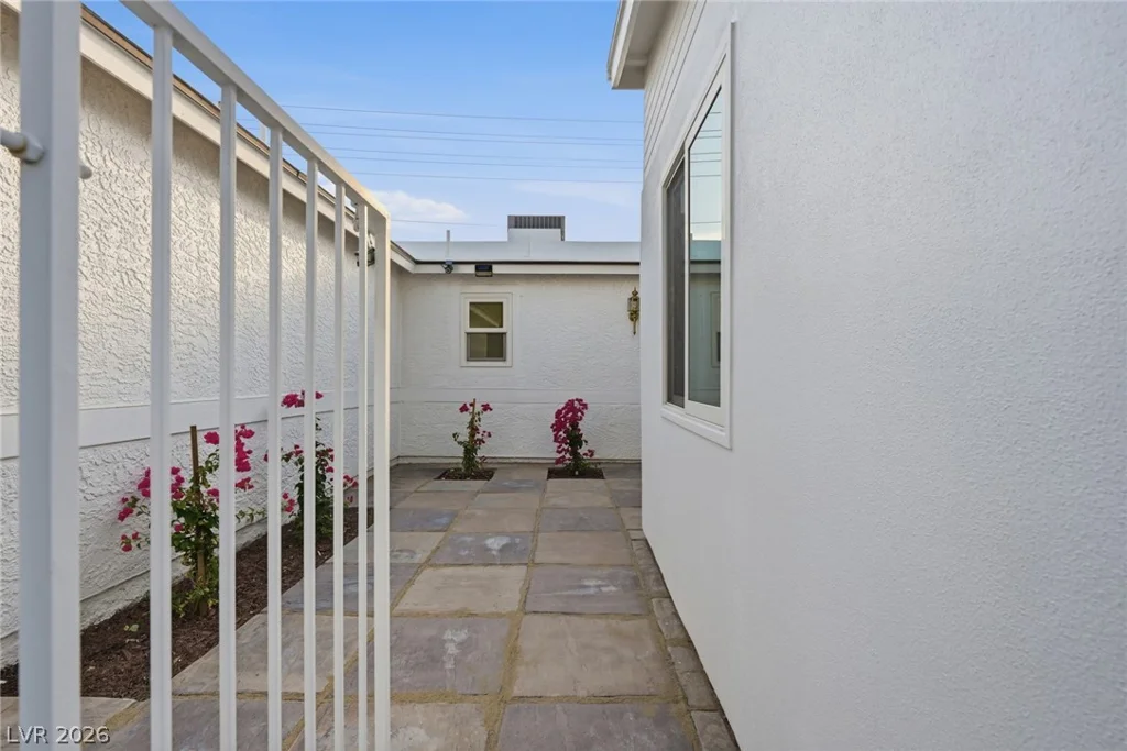 1859 Priscilla, Las Vegas, NV 89156