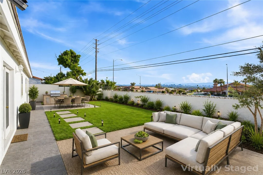 1859 Priscilla, Las Vegas, NV 89156