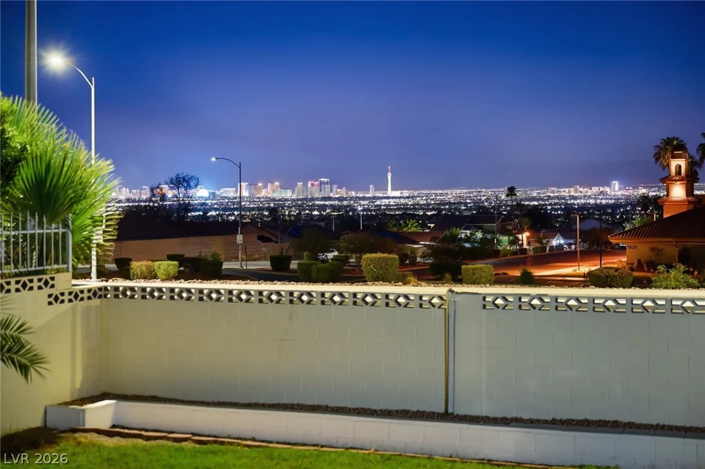 1859 Priscilla, Las Vegas, NV 89156