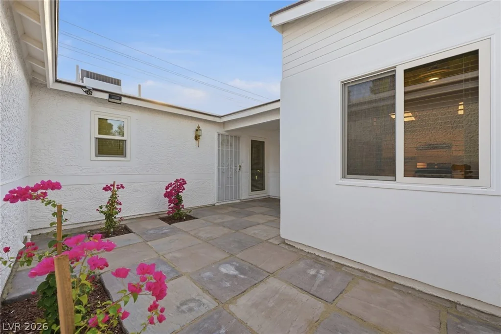 1859 Priscilla, Las Vegas, NV 89156