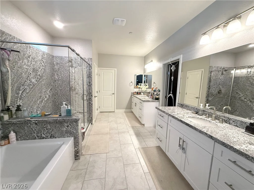 1921 Lewis Bay, North Las Vegas, NV 89084