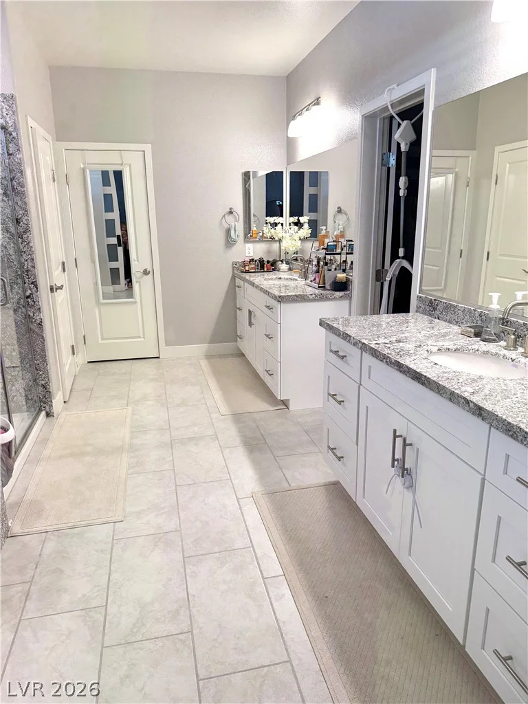 1921 Lewis Bay, North Las Vegas, NV 89084