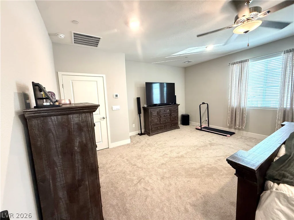 1921 Lewis Bay, North Las Vegas, NV 89084