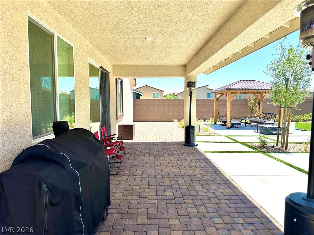 1921 Lewis Bay, North Las Vegas, NV 89084