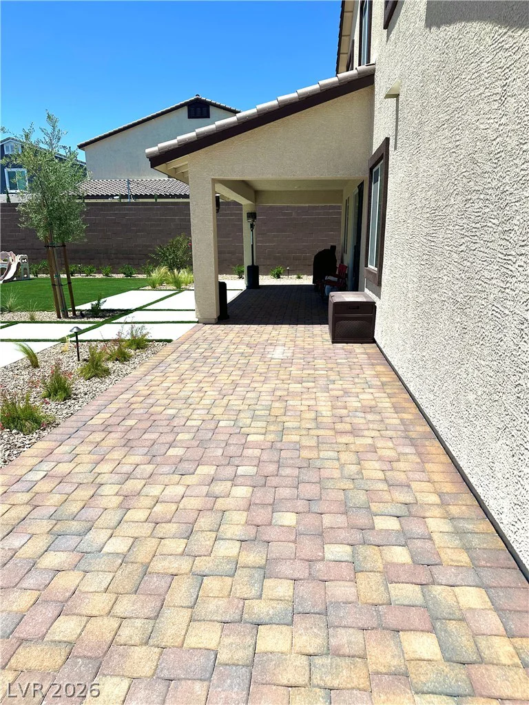 1921 Lewis Bay, North Las Vegas, NV 89084