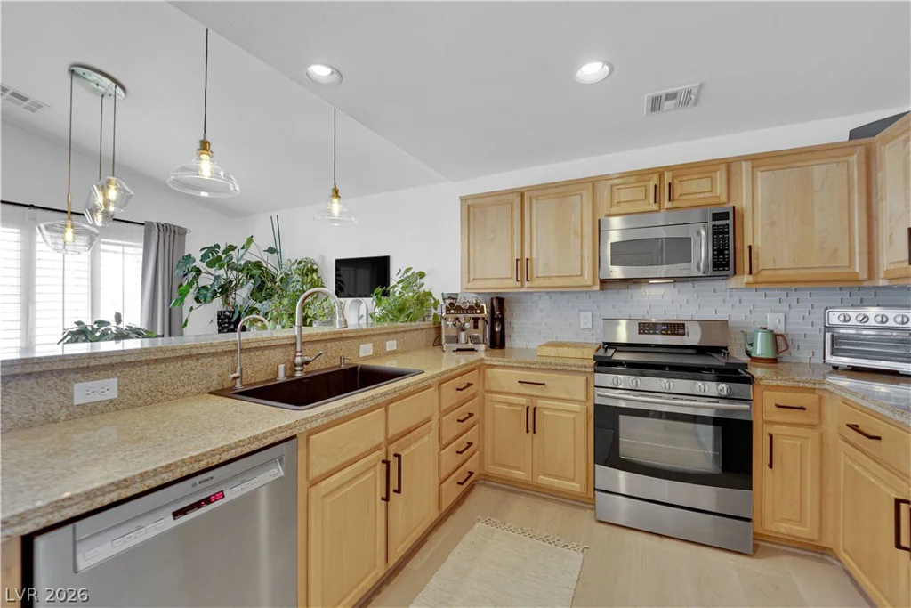 5374 Homeria, Las Vegas, NV 89113