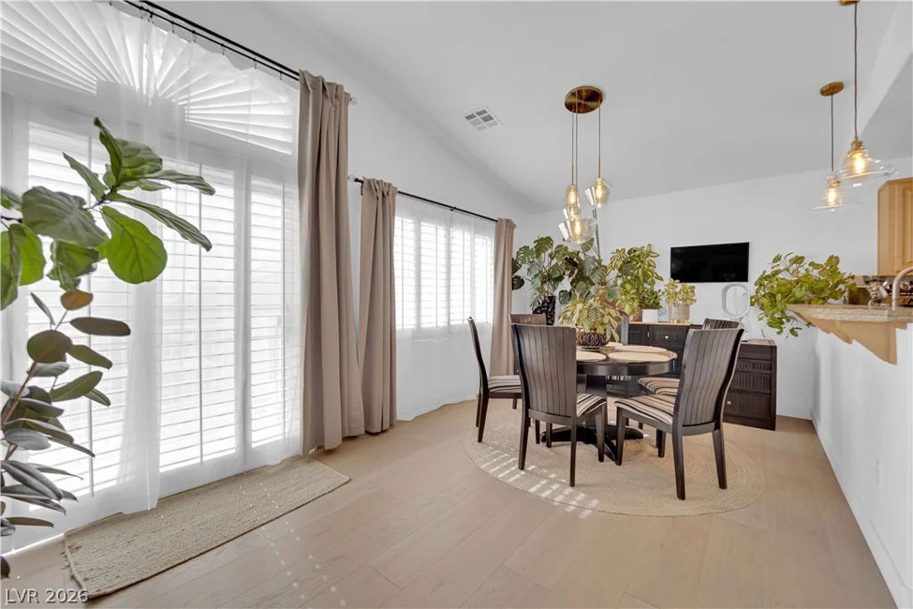 5374 Homeria, Las Vegas, NV 89113