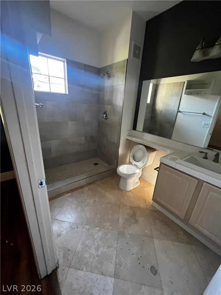 5250 Rainbow, Las Vegas, NV 89118
