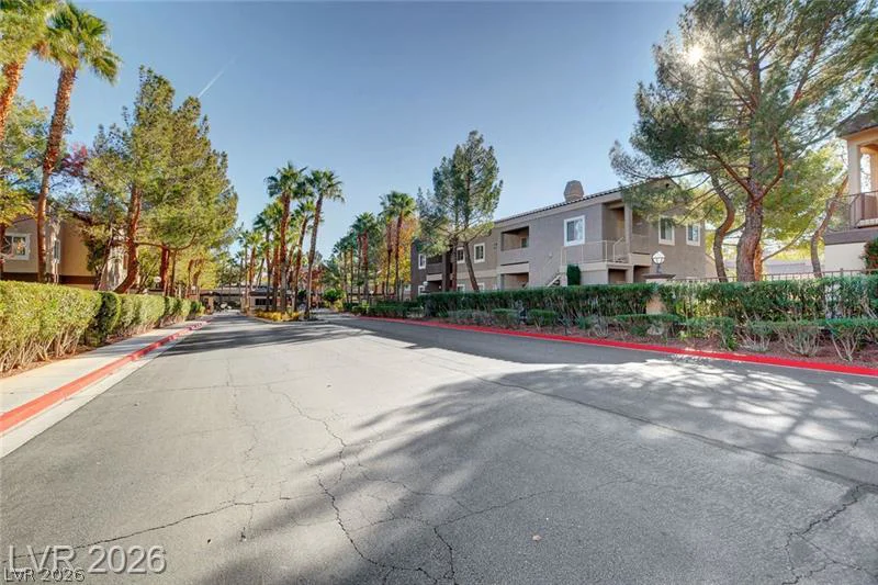 5250 Rainbow, Las Vegas, NV 89118