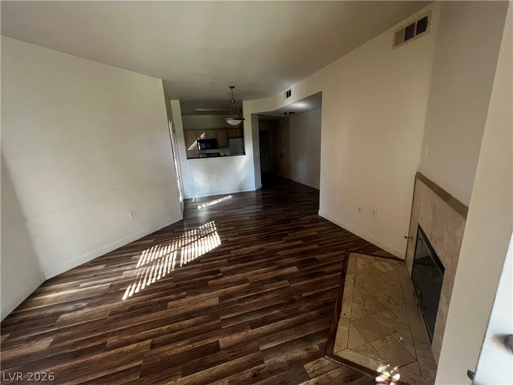 5250 Rainbow, Las Vegas, NV 89118