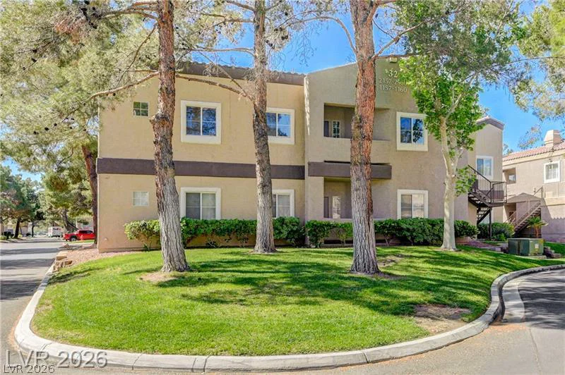 5250 Rainbow, Las Vegas, NV 89118