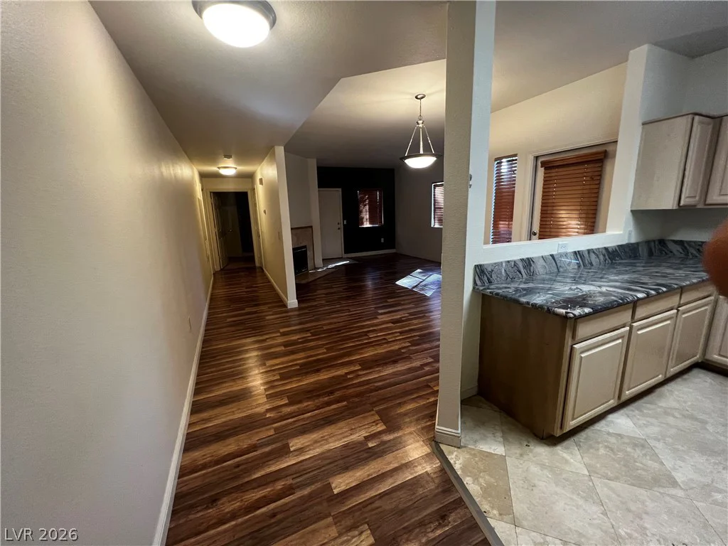 5250 Rainbow, Las Vegas, NV 89118