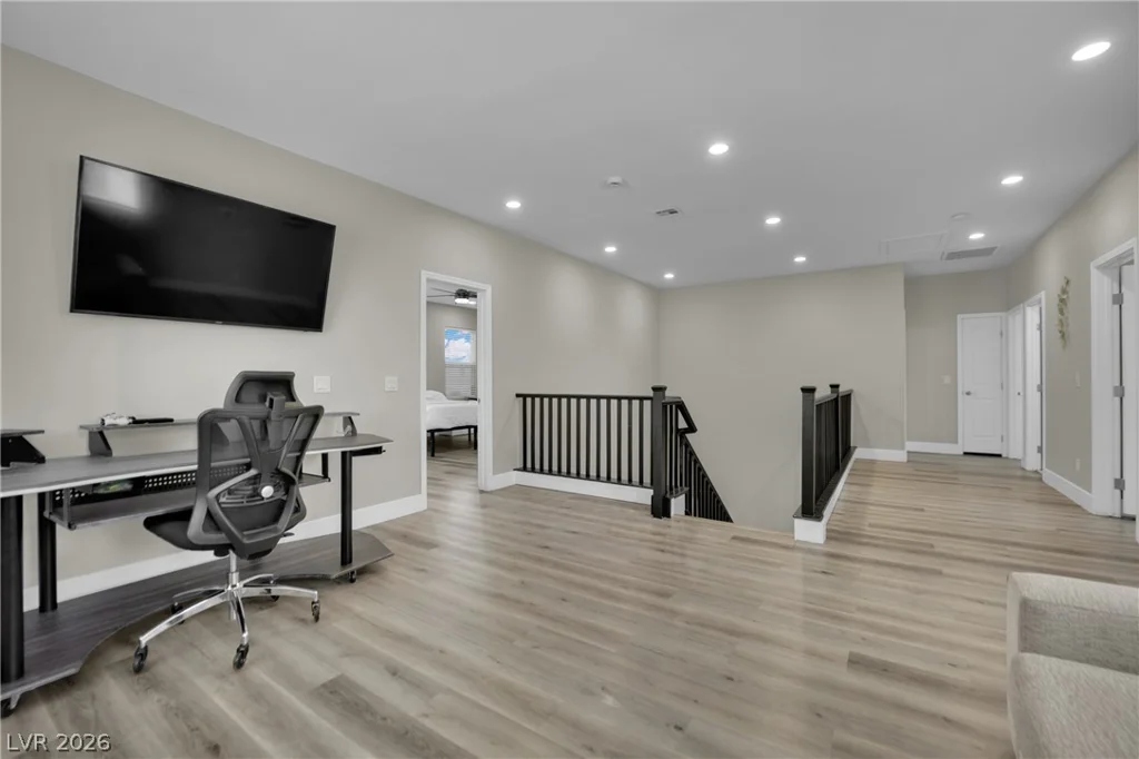 6047 Orange Poppy, Las Vegas, NV 89120