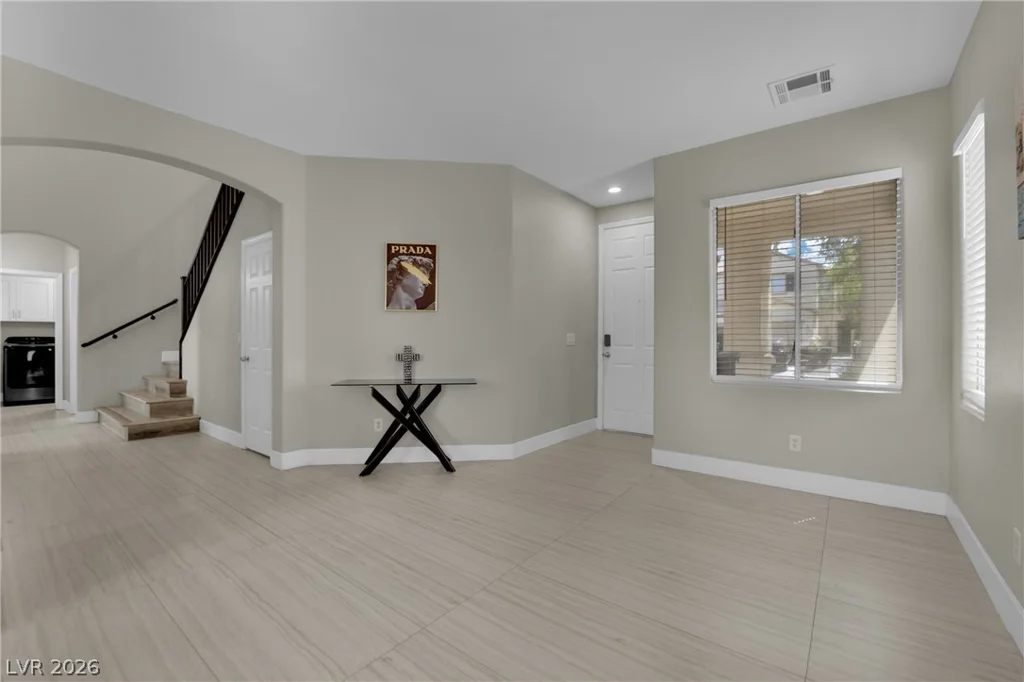 6047 Orange Poppy, Las Vegas, NV 89120