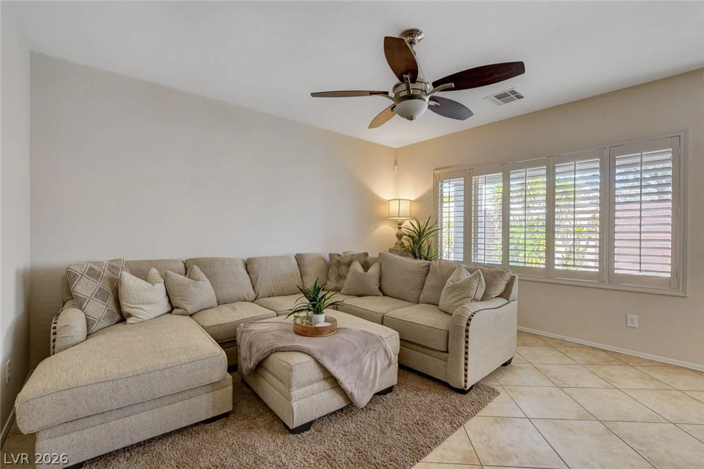 2401 Rue Royale, Henderson, NV 89044
