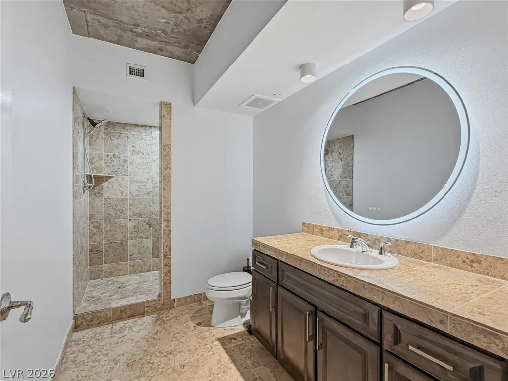 360 Desert Inn, Las Vegas, NV 89109