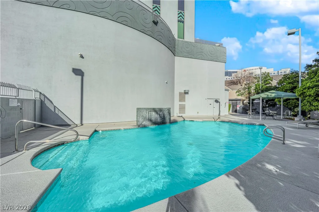 360 Desert Inn, Las Vegas, NV 89109