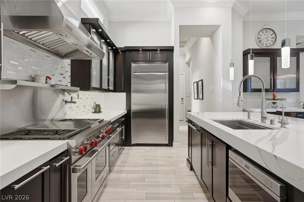 47 Moonfire, Las Vegas, NV 89135