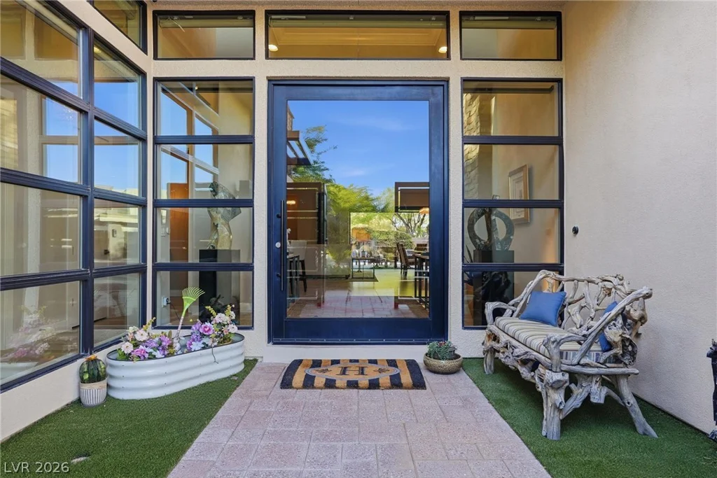 47 Moonfire, Las Vegas, NV 89135