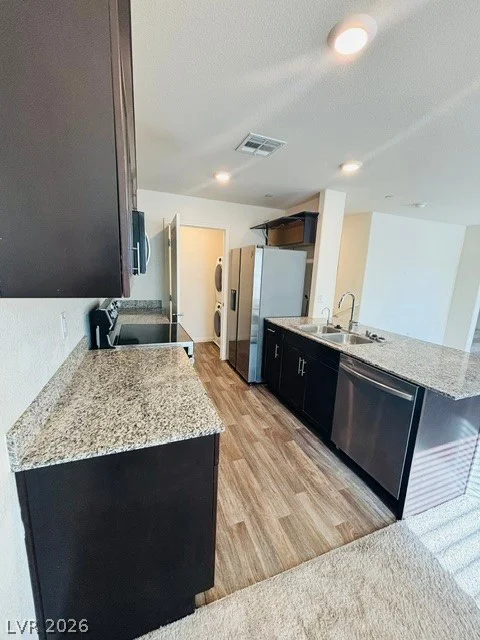 6952 Midnight Bronze, North Las Vegas, NV 89086