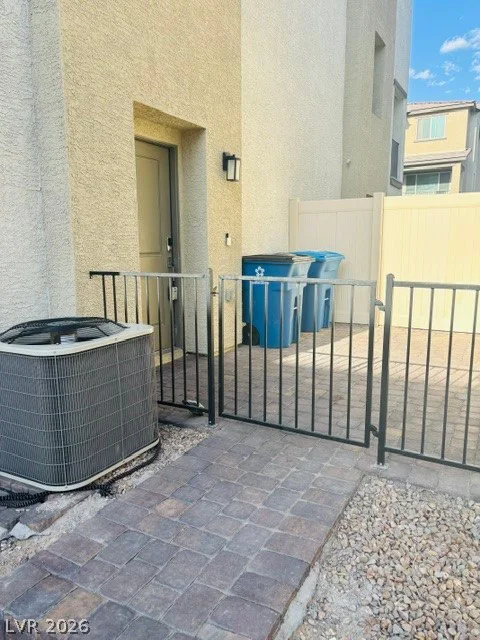 6952 Midnight Bronze, North Las Vegas, NV 89086