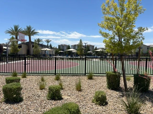 6952 Midnight Bronze, North Las Vegas, NV 89086