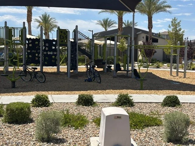 6952 Midnight Bronze, North Las Vegas, NV 89086