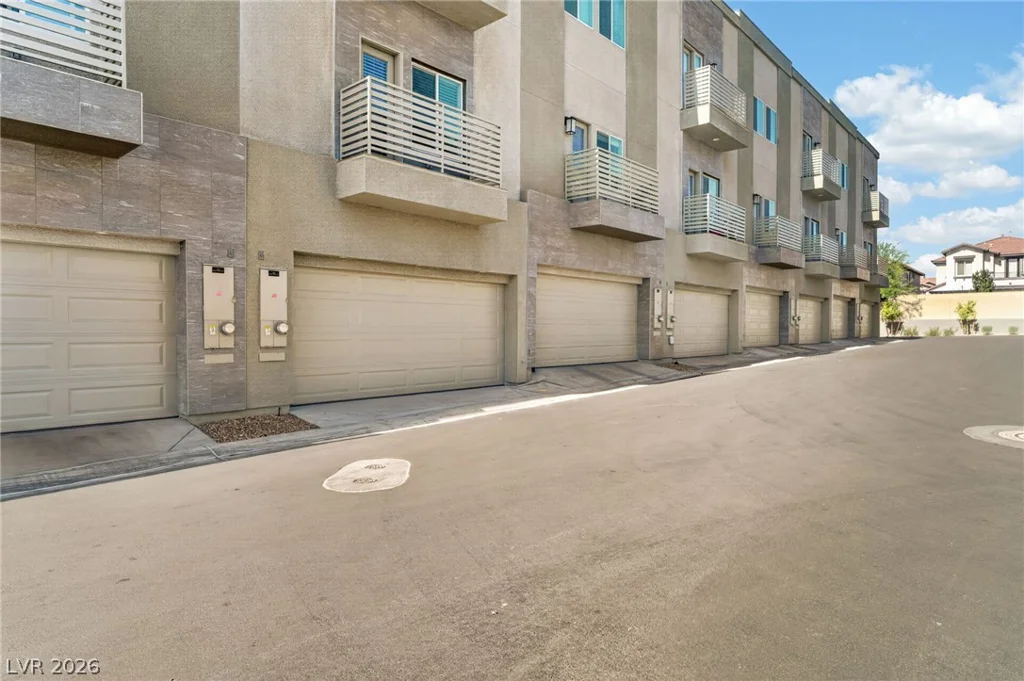 11469 Vibrant Heights, Las Vegas, NV 89135