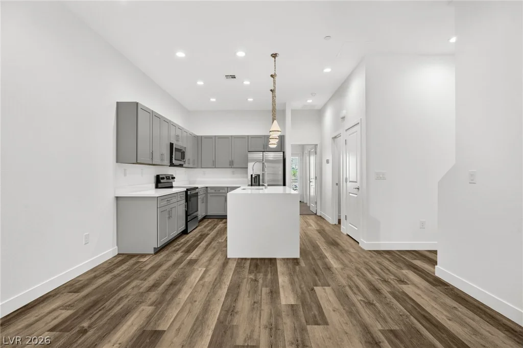 11469 Vibrant Heights, Las Vegas, NV 89135