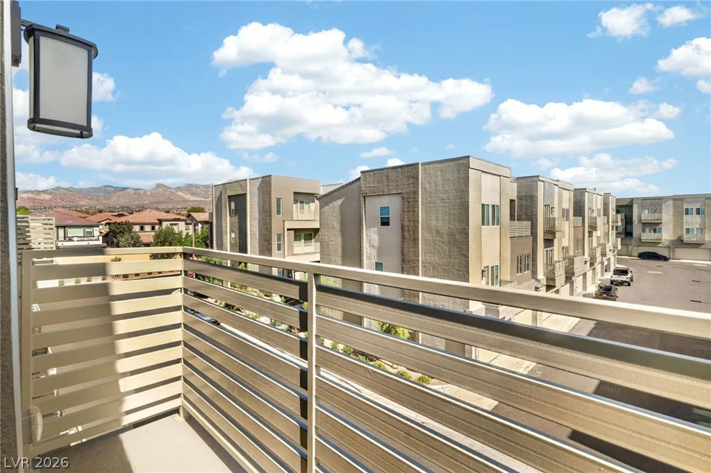 11469 Vibrant Heights, Las Vegas, NV 89135