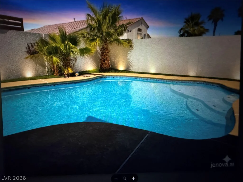 8316 Valleybreeze, Las Vegas, NV 89129