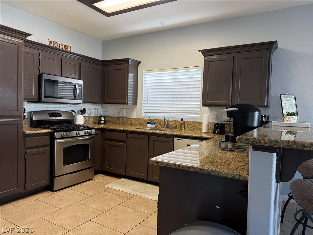 8316 Valleybreeze, Las Vegas, NV 89129