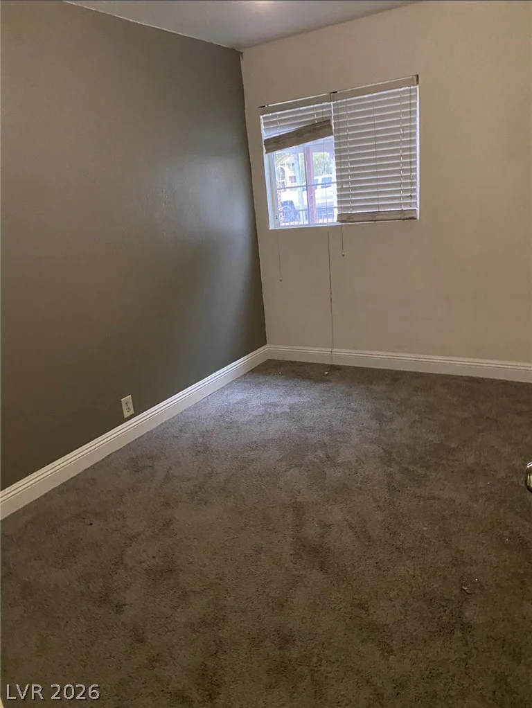 2400 Pardee, Las Vegas, NV 89104