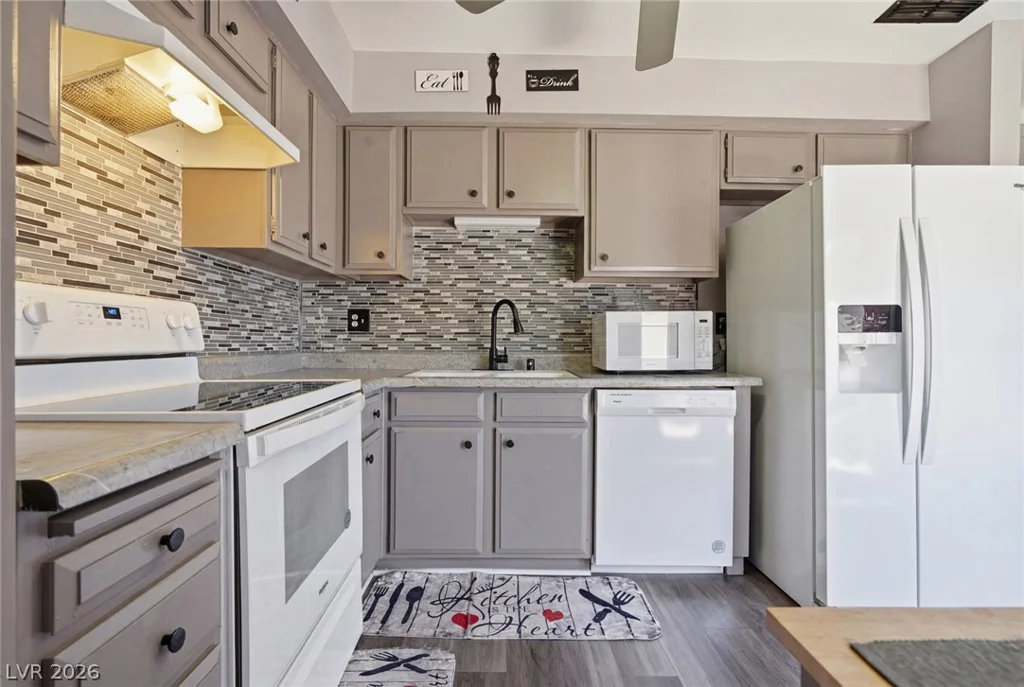 624 Brookway, Las Vegas, NV 89169