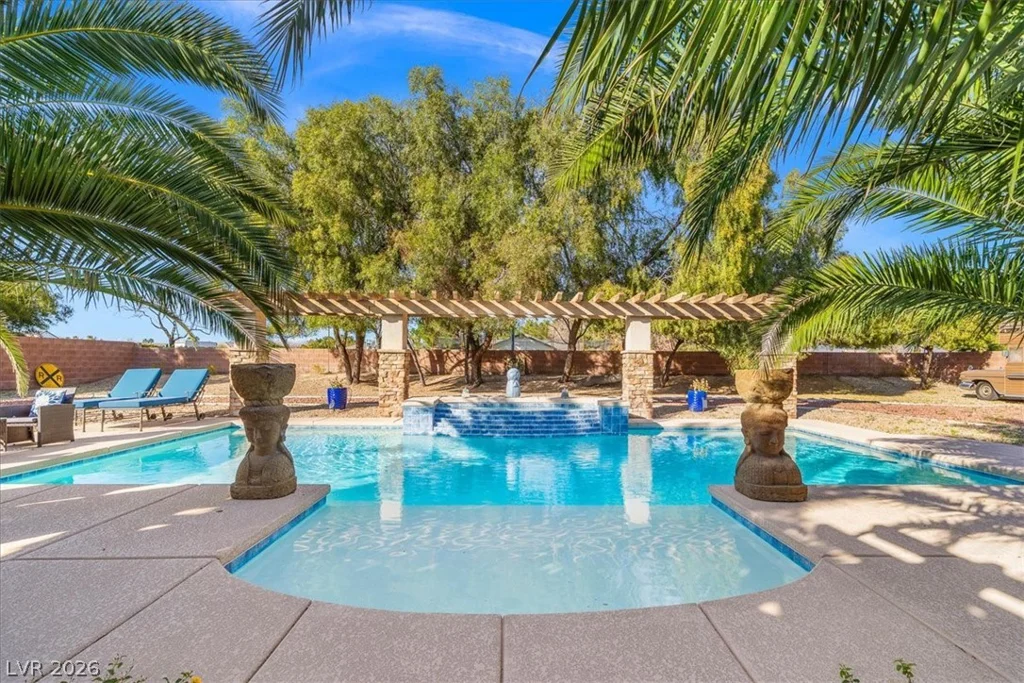 7100 Via Campanile, Las Vegas, NV 89131