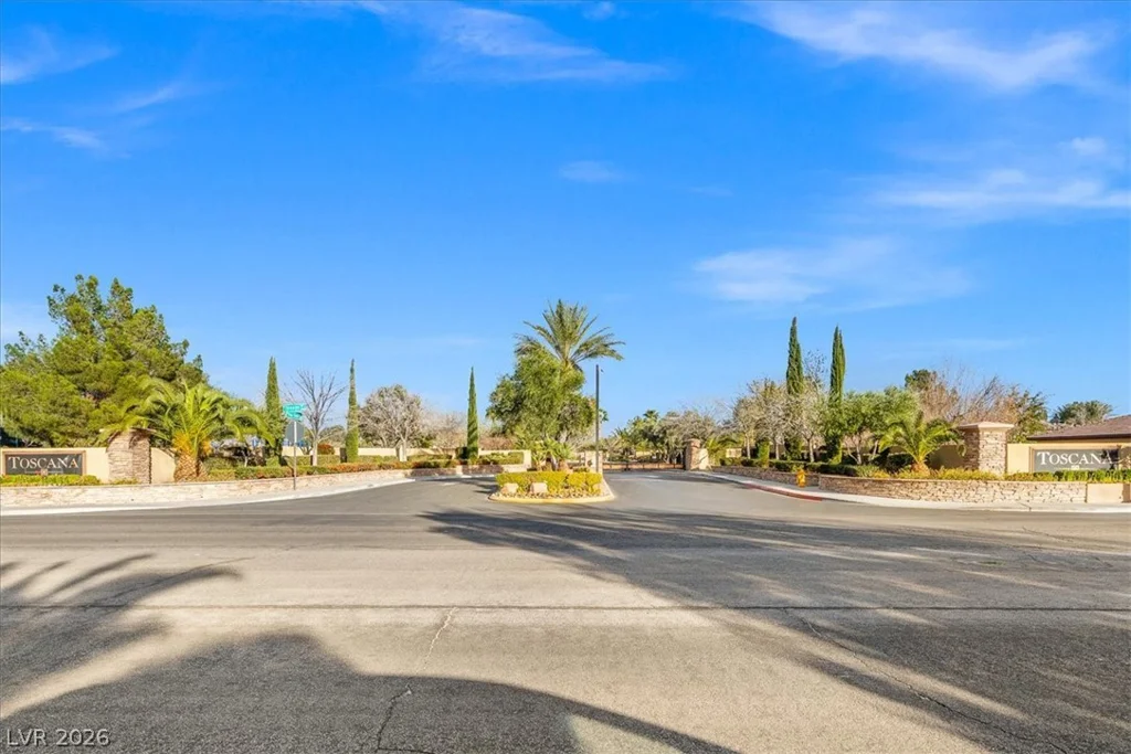 7100 Via Campanile, Las Vegas, NV 89131