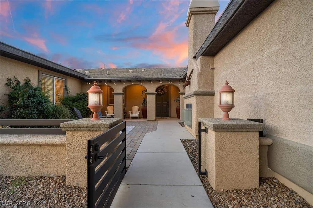 7100 Via Campanile, Las Vegas, NV 89131