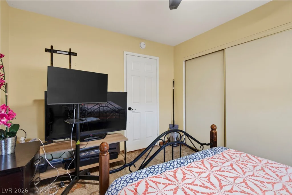 5325 Images, Las Vegas, NV 89107