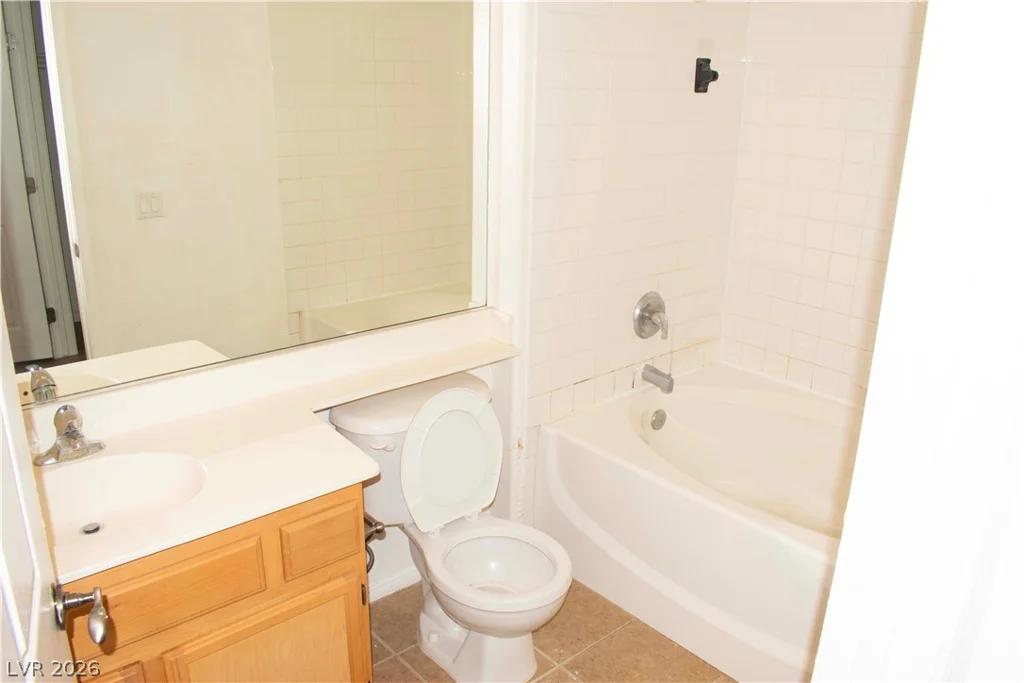 3850 Juno Beach, Las Vegas, NV 89129