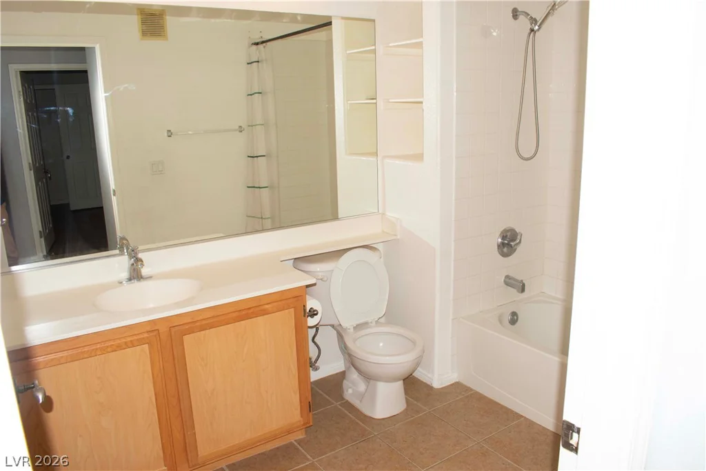 3850 Juno Beach, Las Vegas, NV 89129